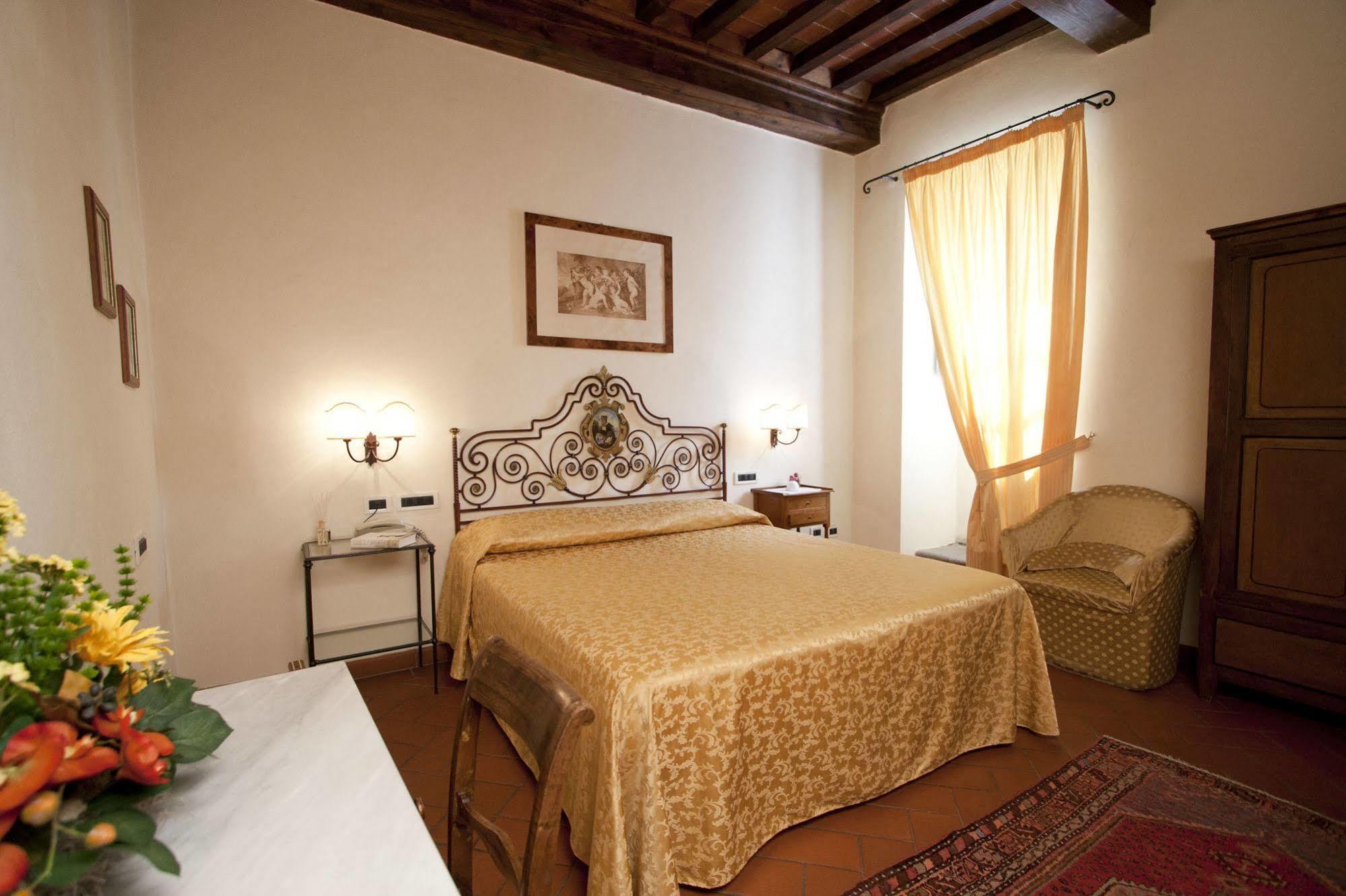 Relais Torre Santa Flora Hotel Subbiano Exterior photo
